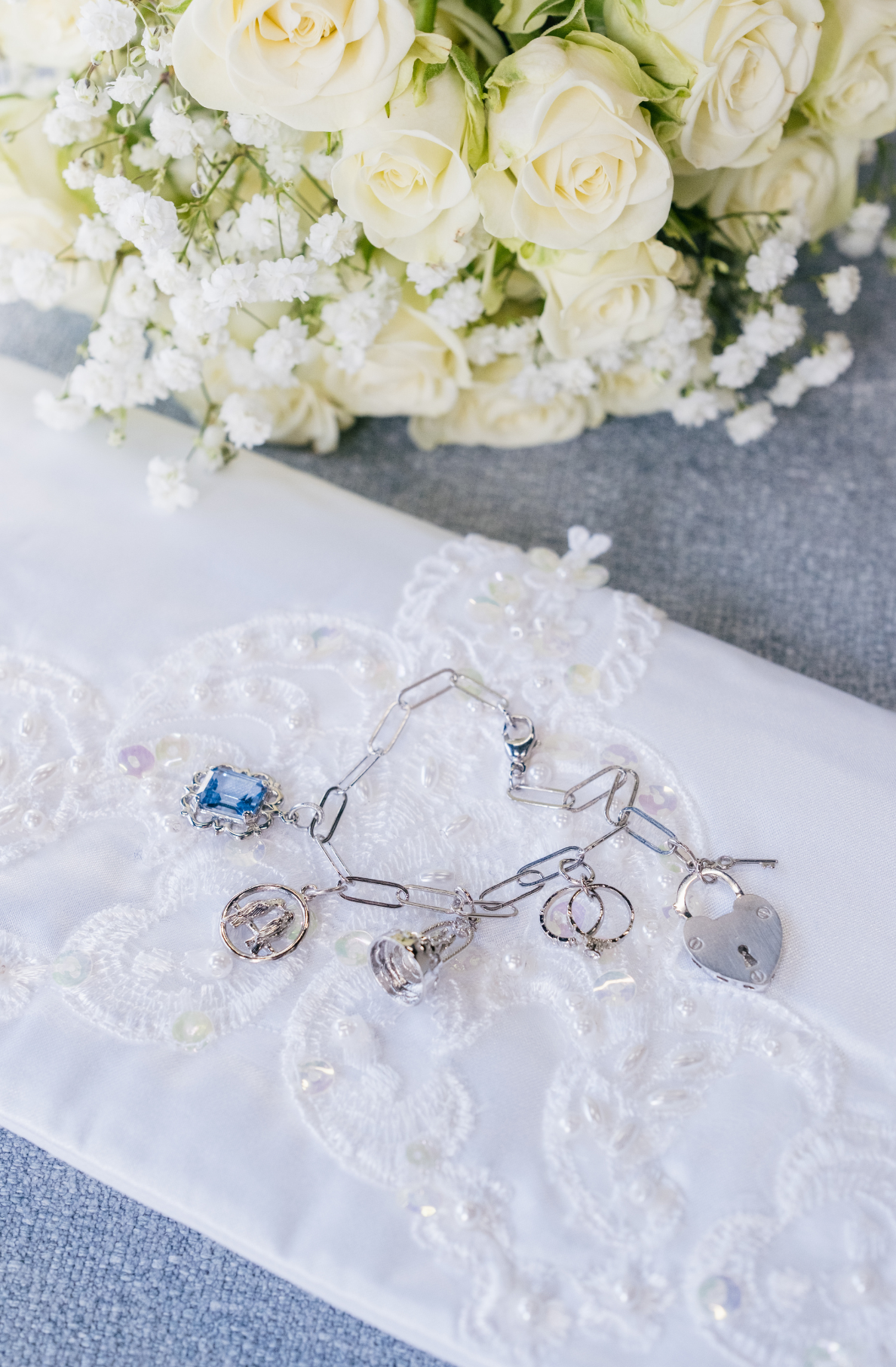 How to Choose Your Wedding Jewelry